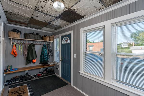 404 1st ST S, Montgomery, MN 56069