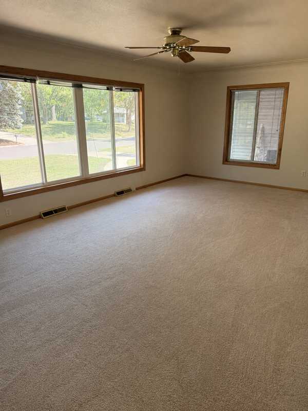 621 7th AVE N, Sauk Rapids, MN 56379