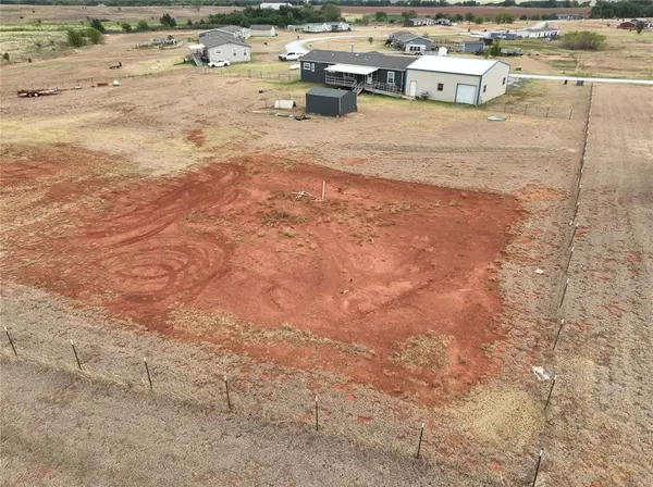 1426 County Road 1344, Chickasha, OK 73018
