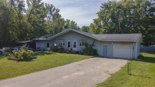 W7605 CHICAGO CT, Wautoma, WI 54982