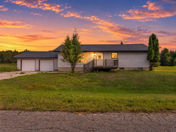 W6970 3.5 RD, Menominee, MI 49858