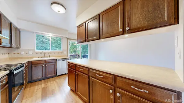 1395 Yank ST, Golden, CO 80401