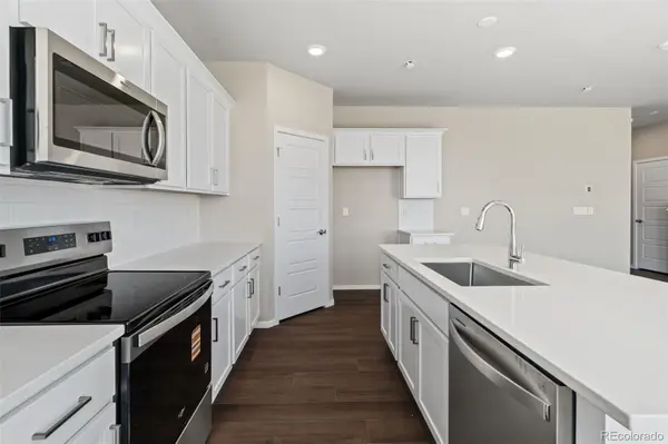 2732 Mosker ST, Strasburg, CO 80136