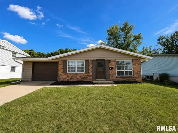2220 W KENSINGTON DR, Peoria, IL 61614