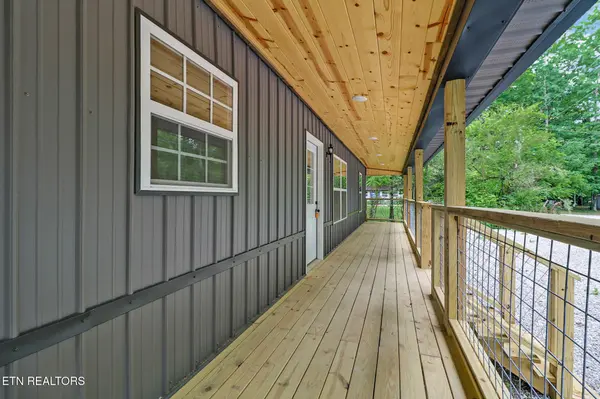 116 Joe Voiles Rd, Jamestown, TN 38556