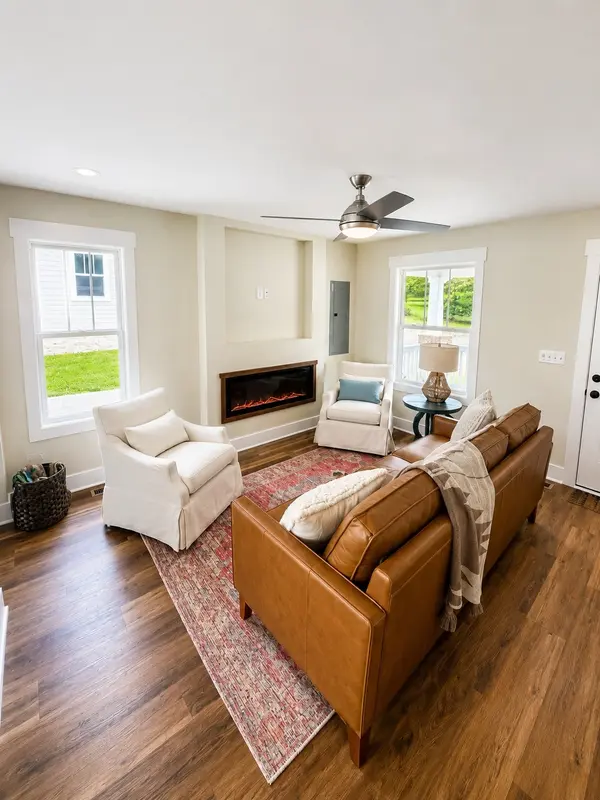 99 N Shephard St, Winchester, TN 37398