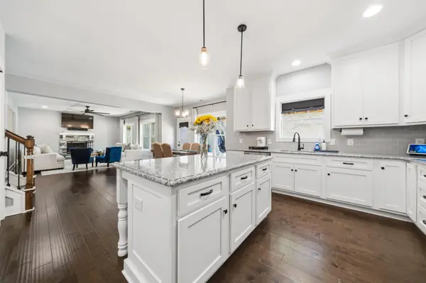 60 Grand Georgian Court #NE, Cartersville, GA 30121