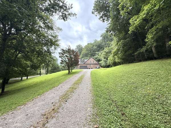 500 Indian Creek Rd, Pulaski, TN 38478