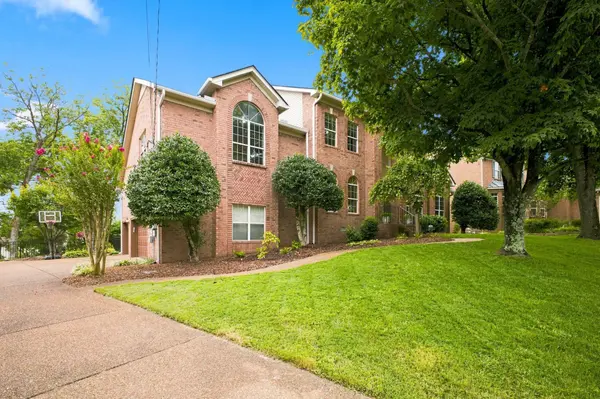 6017 Ridge Farm Pl, Brentwood, TN 37027