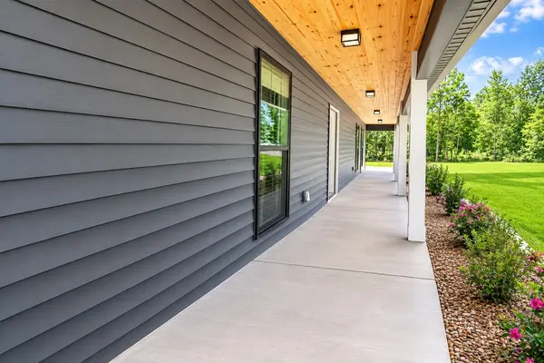 19 Scarlet Lane, Lexington, TN 38351