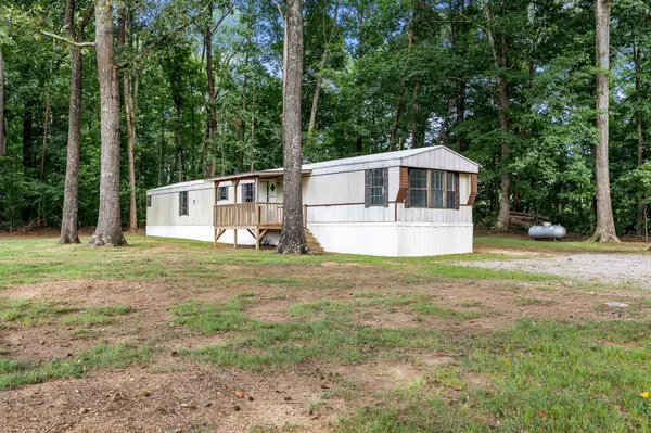 412 Weese Rd #SE, Old Fort, TN 37362