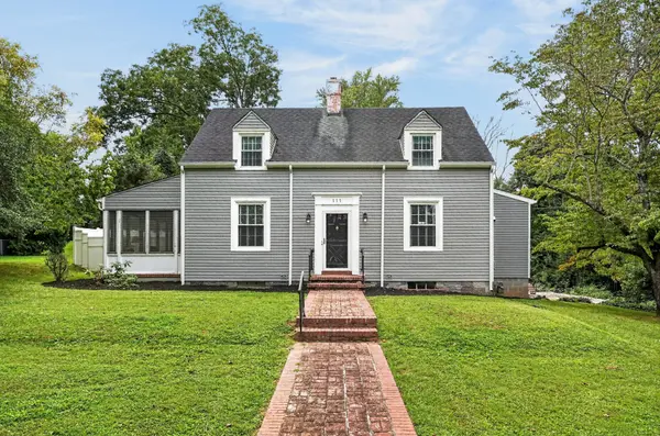 111 Westwood Dr, Mcminnville, TN 37110