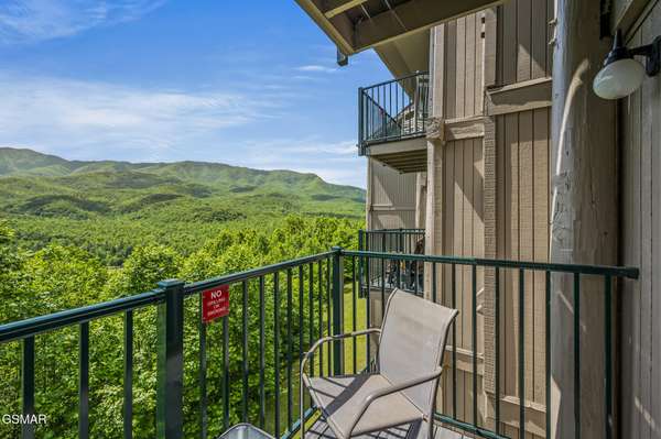 3710 Weber Road #A204, Gatlinburg, TN 37738