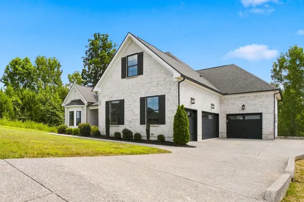805 Saddle Ridge Dr, Mount Juliet, TN 37122