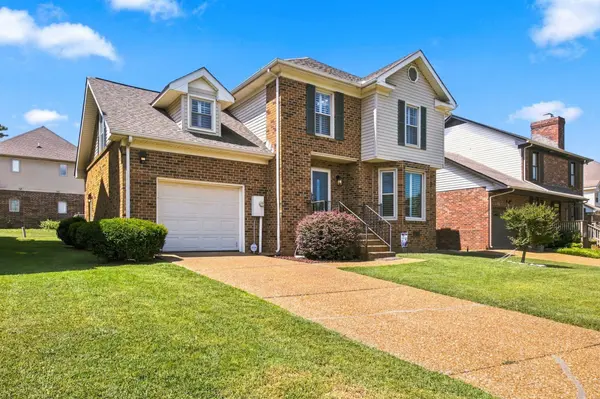 402 N Cameron Ct, Hermitage, TN 37076