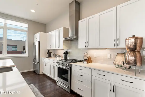 333 W Depot Ave #603, Knoxville, TN 37917