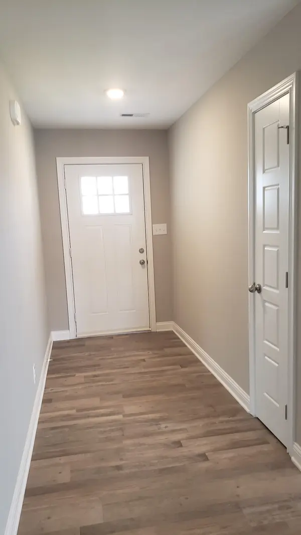 1944 Sydney Louise Dr, Clarksville, TN 37042