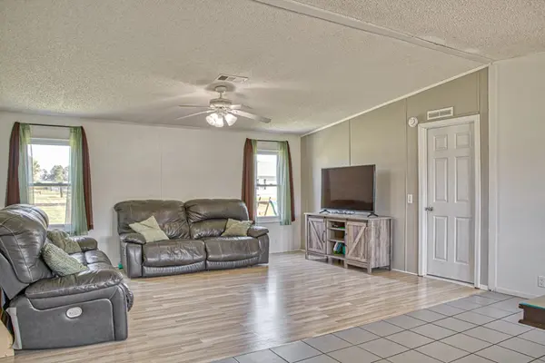 856 Corinth Rd, Sparta, TN 38583