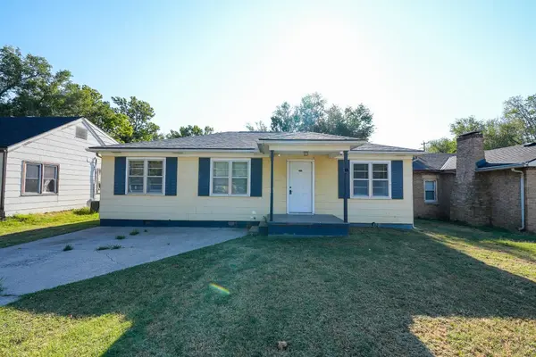 712 N 8th, Arkansas City, KS 67005