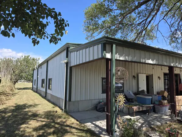 222 Commerce St, Walton, KS 67151