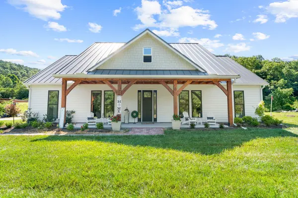 10320 Hidden Valley N Drive, Omaha, AR 72662