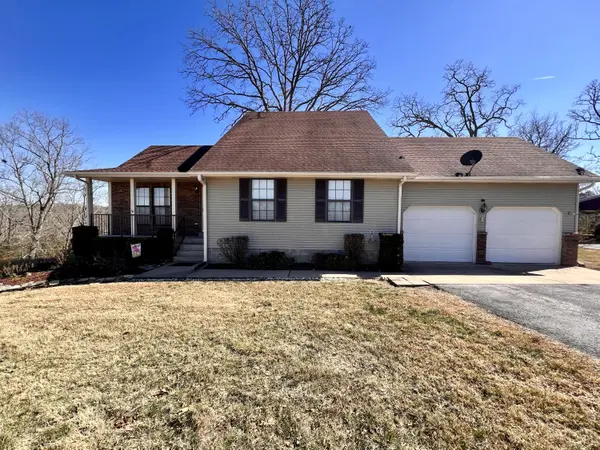 950 Skyline Drive,  Forsyth,  MO 65653