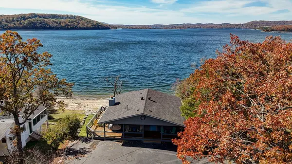 344 Tom Turkey Circle, Branson West, MO 65737