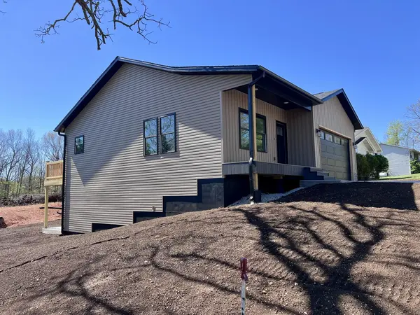 96 Rainbow Hill Lane, Reeds Spring, MO 65737