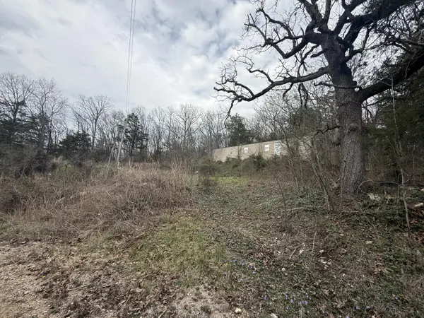 242 Midway Drive, Cape Fair, MO 65624