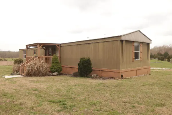 349 Howell Drive, Taneyville, MO 65759