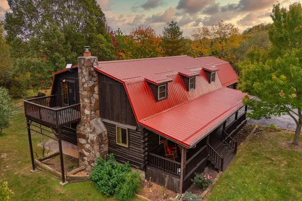 106 Line Ridge Road, Lampe, MO 65681