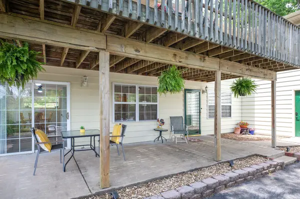 235 Evening Side Lane, Blue Eye, MO 65611