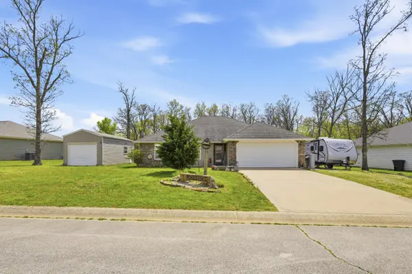 13719 Pella Lane,  Neosho,  MO 64850