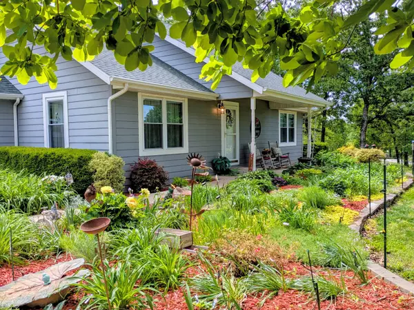 181 Bertie Day Road, Forsyth, MO 65653