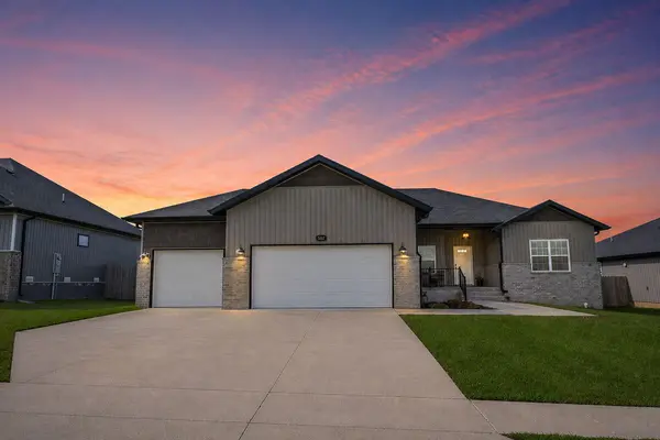 552 Fox Creek Road, Rogersville, MO 65742
