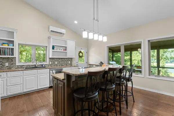 290 Meacham Lane, Cedarcreek, MO 65627