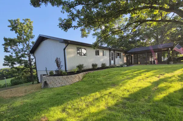 474 Santa Fe Drive, Forsyth, MO 65653