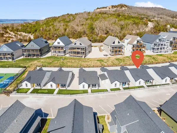 195 Watersound Way, Hollister, MO 65672
