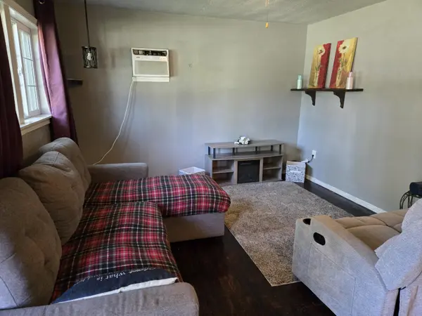 113 Taylor Street, Hollister, MO 65672