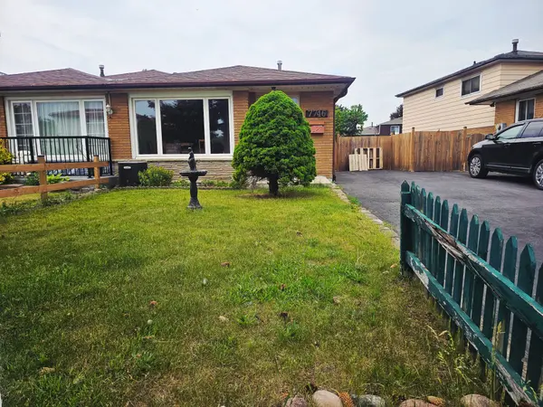 7746 Redstone RD, Mississauga, ON L4T 2B9