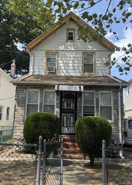 20953 111th AVE, Queens Village, NY 11429