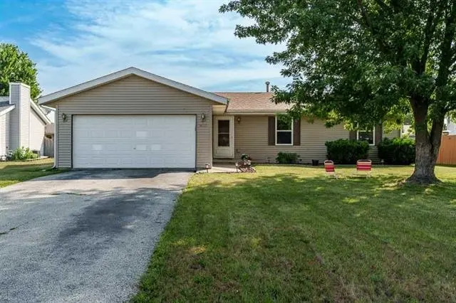 14723 Hunters WAY, South Beloit, IL 61080