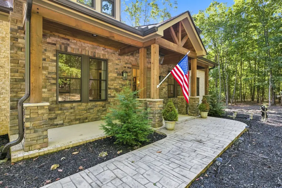 2186 Cooleys Rift Blvd, Monteagle, TN 37356