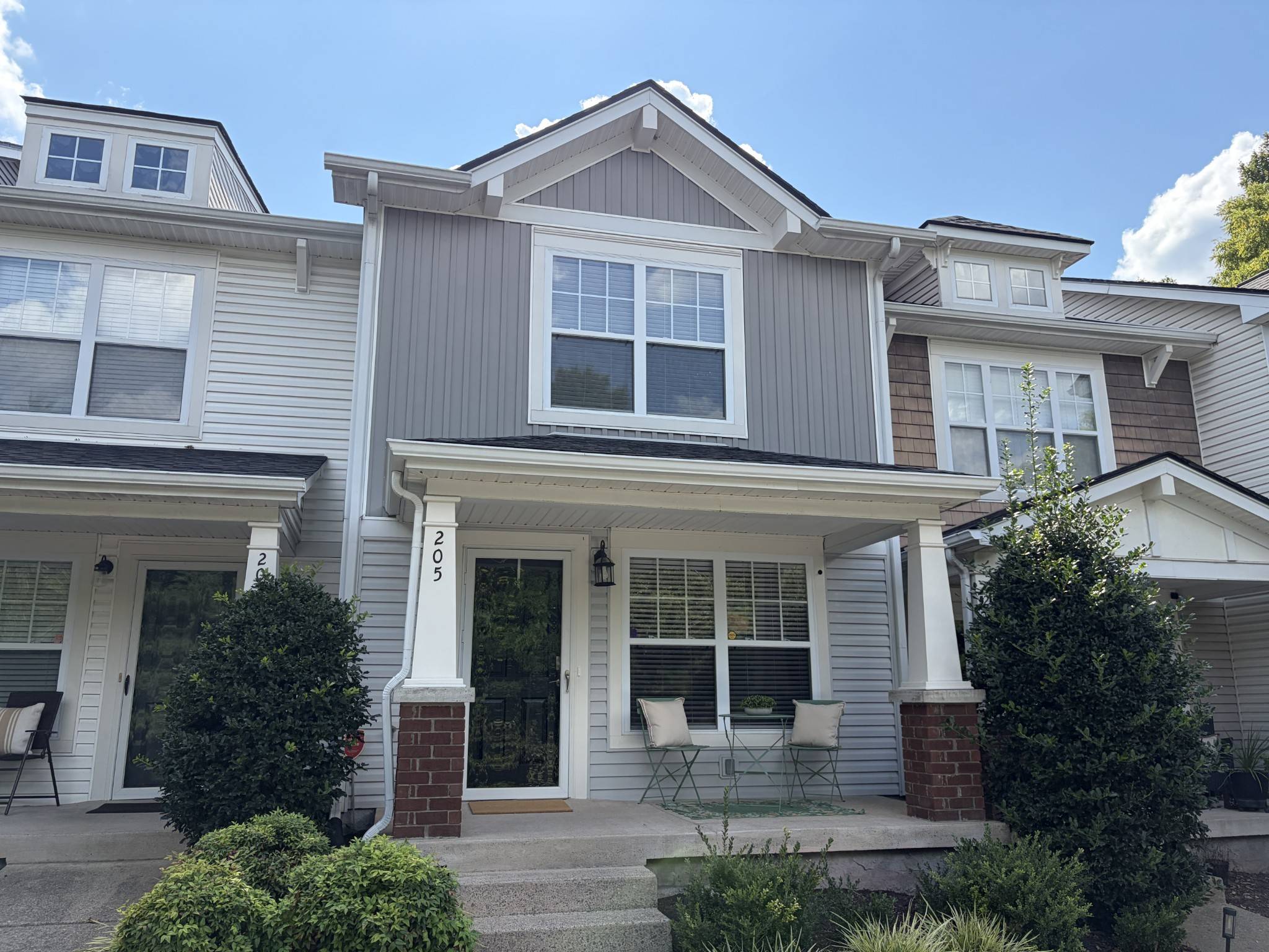 205 Shadow Glen Dr, Nashville, TN 37211