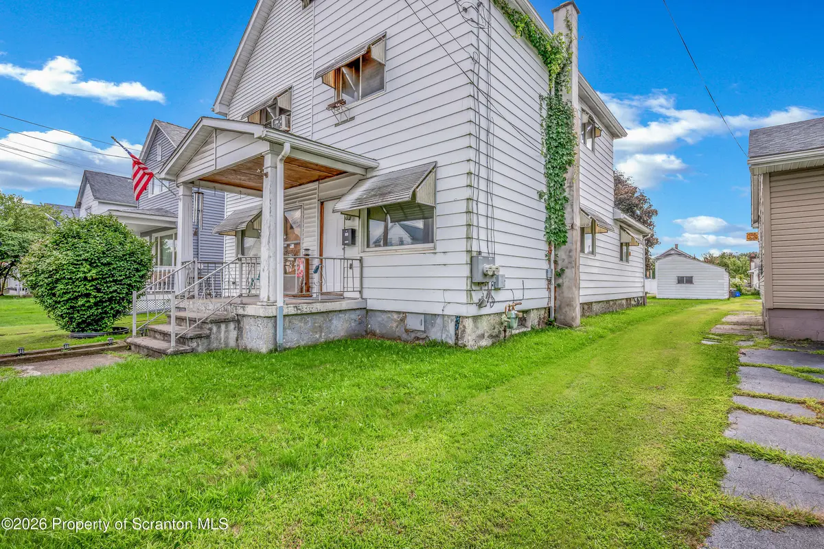 269 Poplar ST, Dickson City, PA 18519