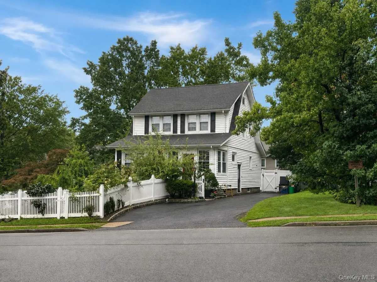 36 Highview AVE, Orangeburg, NY 10962
