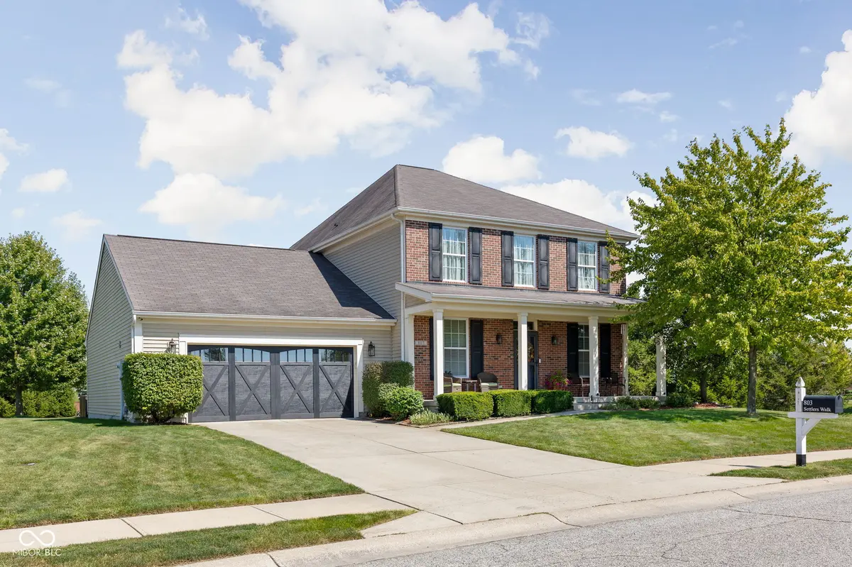 803 Settlers WALK, Brownsburg, IN 46112