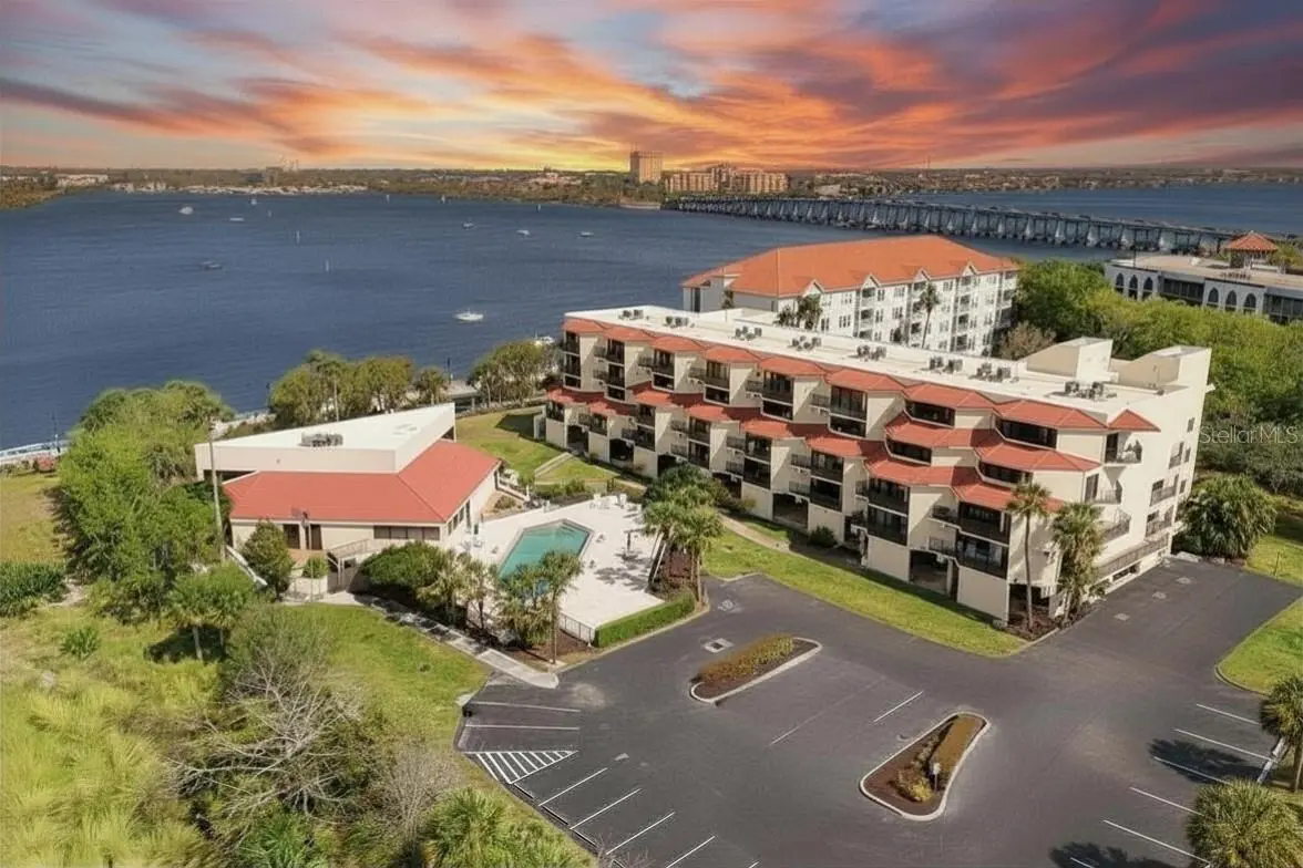204 3RD ST W #204, Bradenton, FL 34205