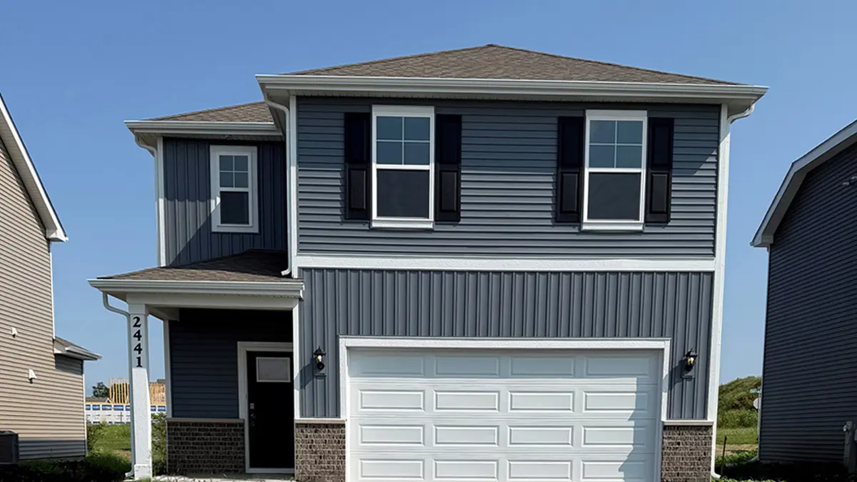 2441 Semillon ST, Oswego, IL 60543