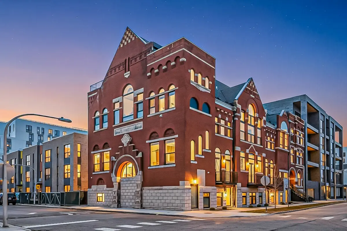 505 W Elm AVE #7, Chicago, IL 60610